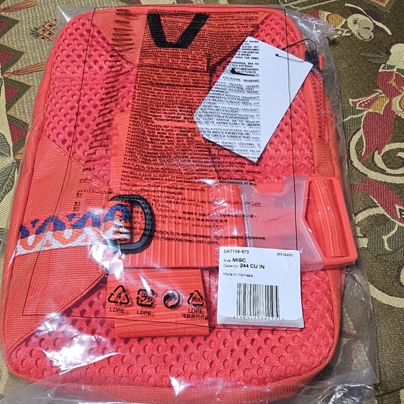 BRAND New Toiletries and other misc crossvody Bape etc - Picture 6 of 9